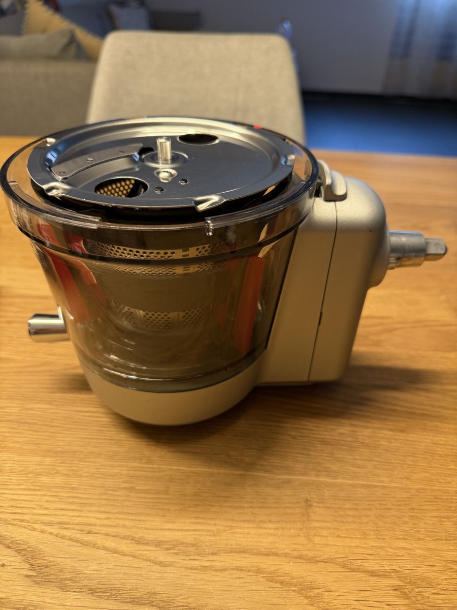 Kitchenaid Elettrodomestici da cucina: Kitchenaid Entsafter-Vorsatz – Usato da Binningen venduto da FreeRick 2