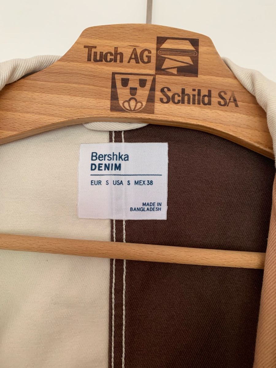 Bershka Giacche: Jeans Jacke, Gr. S, neuwertig, – Usato da Zürich venduto da med_qdd6 2