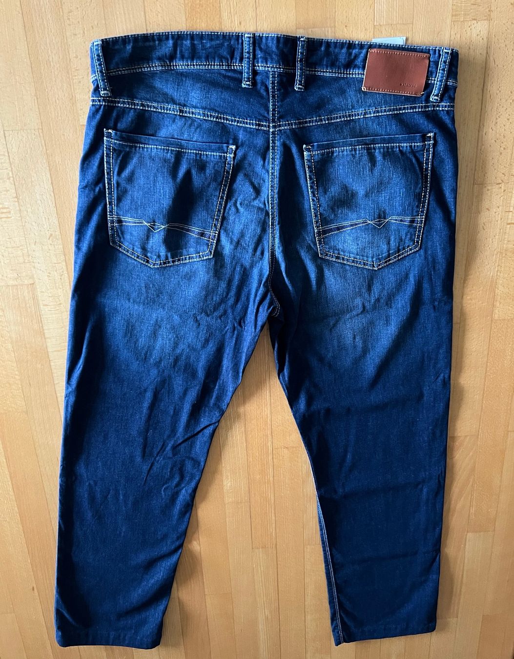Jeans: leichte Herrenjeans Gr. 36L/30 – Usato da Frümsen venduto da amadiss 1