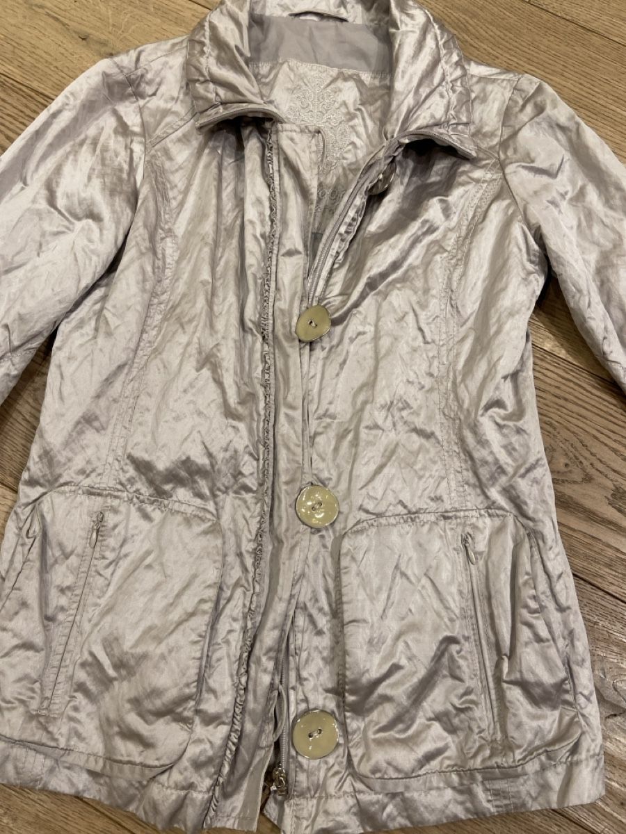 Betty Barclay Giacche: Silber-Hellgraue leichte Betty Barcley Jacke/34 – Usato da Appenzell venduto da babet01 1
