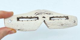 alte Eskimo Indianer Inuit Sonnenbrille Brille Länge 14,7 cm