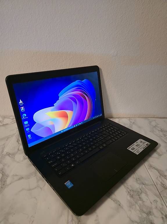 Asus Notebook: ASUS - Intel i3 - 16GB RAM - SSD - HDD – Usato da Renens VD venduto da MTD2211 2