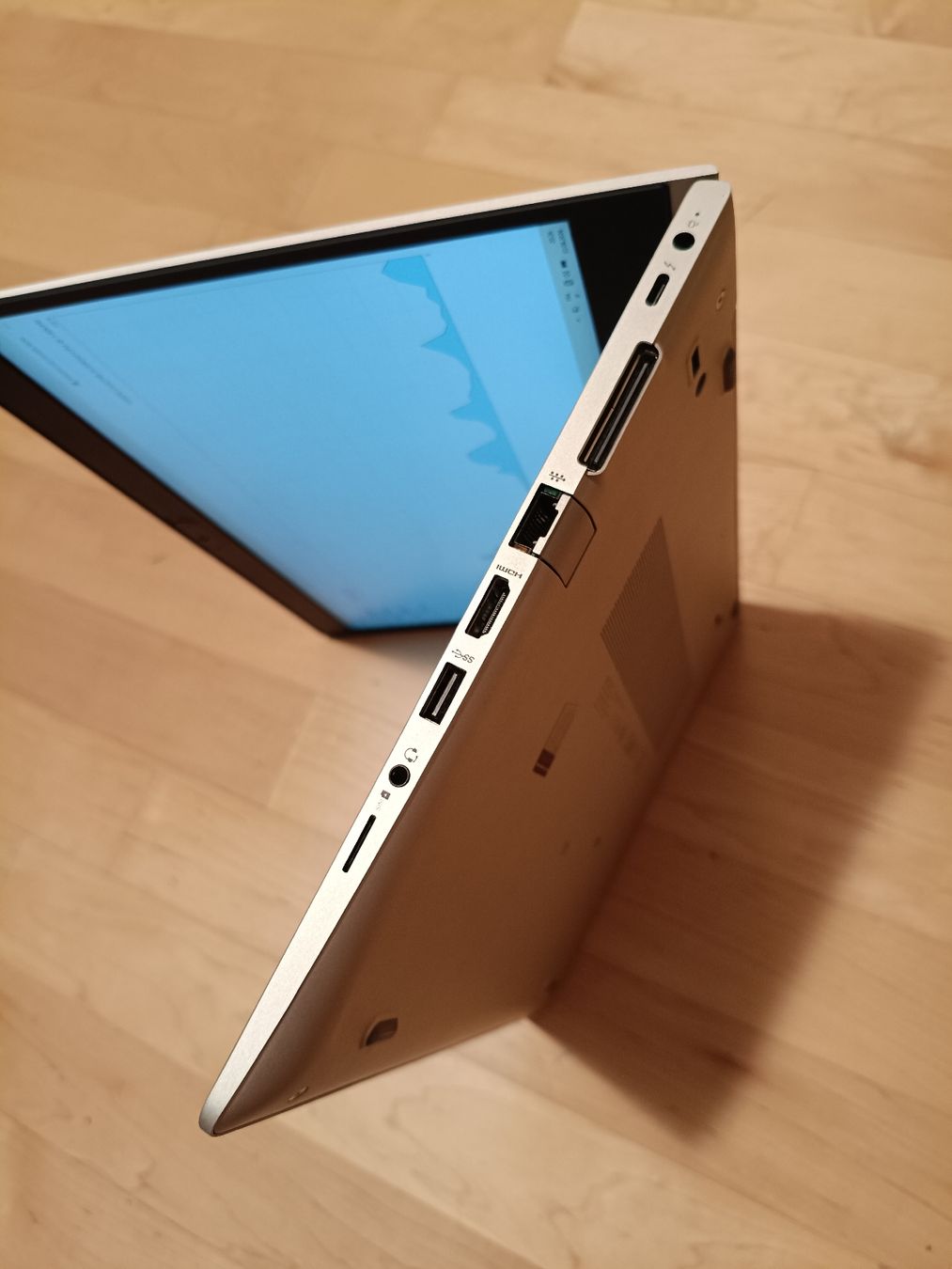 Hewlett Packard Portables: HP ELITEBOOK 840 G6 – D'occasion à Haute-Nendaz par HGKTV987 3