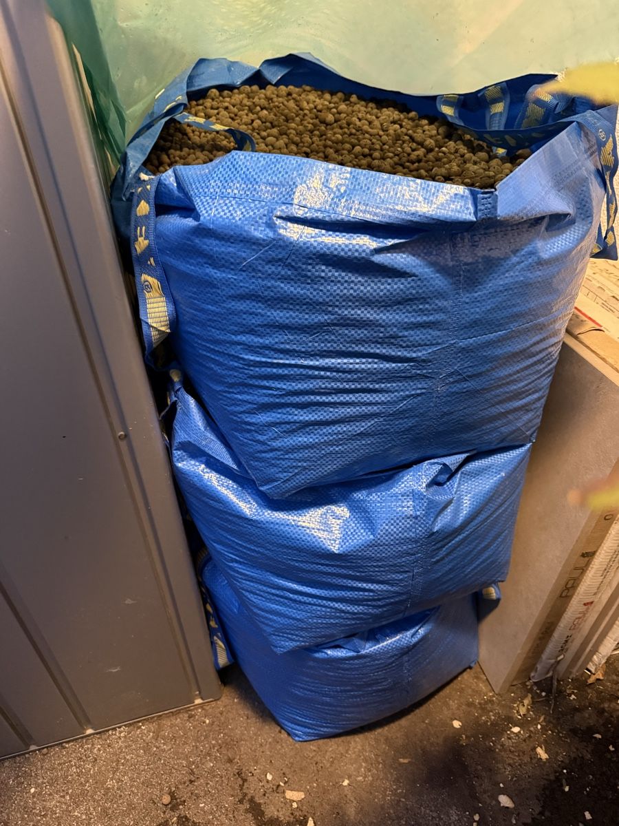 Füllmaterial: Blähton Drainage Ricoter ca.400 Liter – Neu (gemäss Beschreibung) aus Oetwil am See von Luckyluke1 2