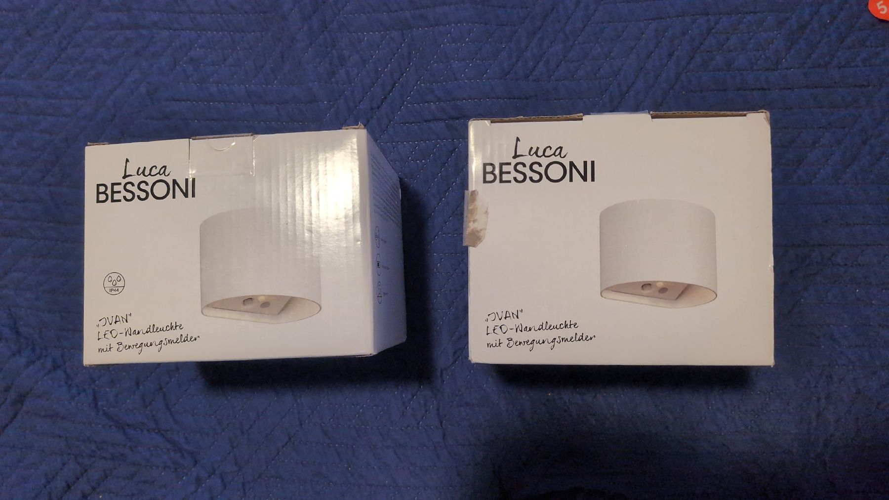 Lampade: 2 lampade LED da parete Luca Bessoni IVAN  – Nuovo e nell'imballaggio originale da Biel/Bienne venduto da eug_f2ft