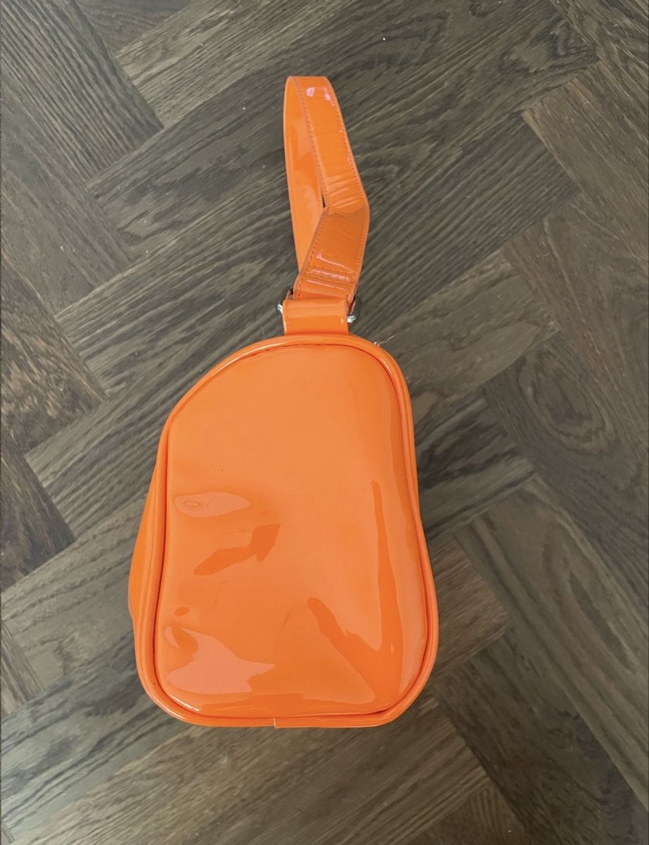 Borse da donna: Bershka Tasche Orange – Nuovo (secondo la descrizione) da Dübendorf venduto da mim_mj8k 2