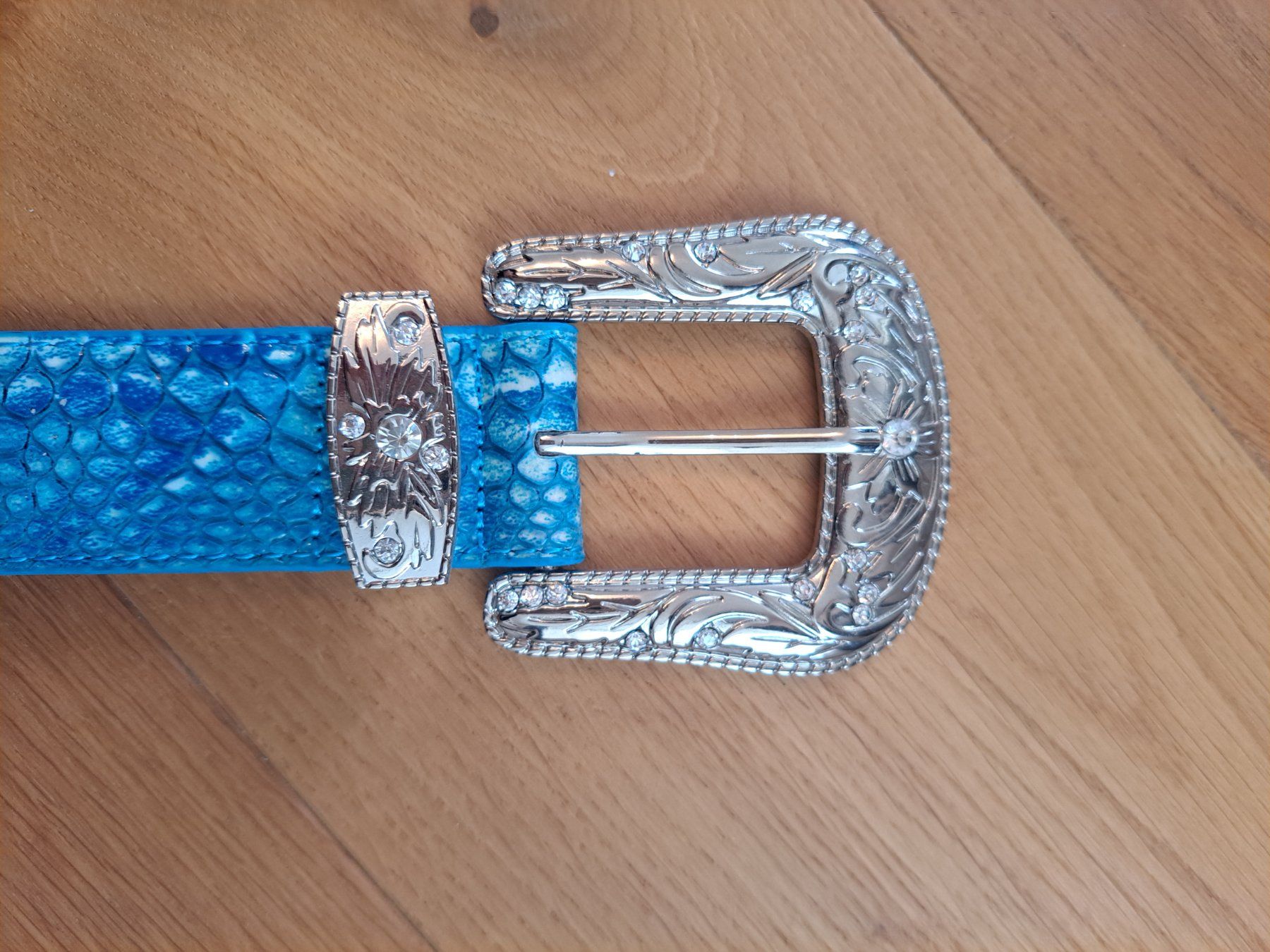 Cinture: Schicker aussergewöhnlicher Gürtel mit Glitzersteinen – Nuovo (secondo la descrizione) da Büren SO venduto da kim_yc8x 2