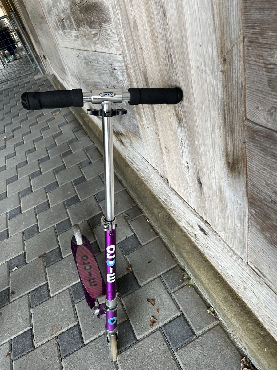 Micro Fahrzeuge für Kinder: Micro Trottinett - guter Zustand  – Gebraucht aus Krauchthal von Nati_H 3