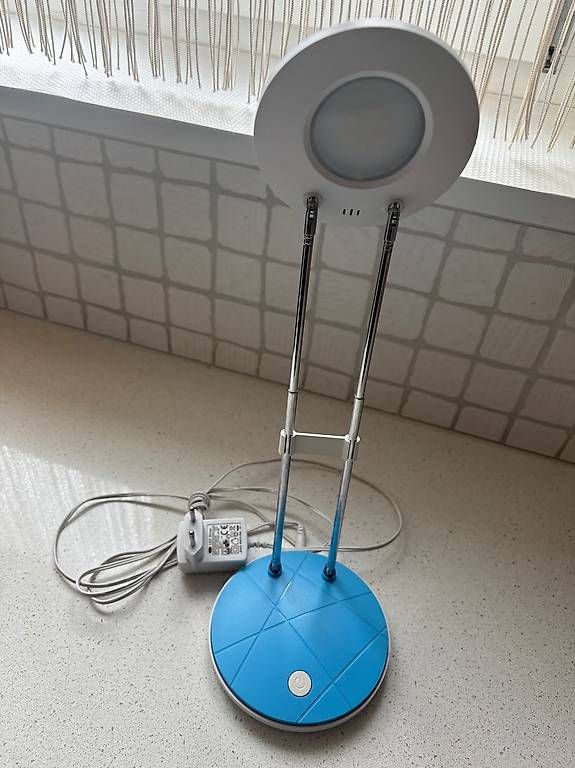 Lampen: Tischlampe blau – Gebraucht aus frauenfeld von FilizS