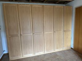Schrank 6- türig (Schweizer Fabrikat)