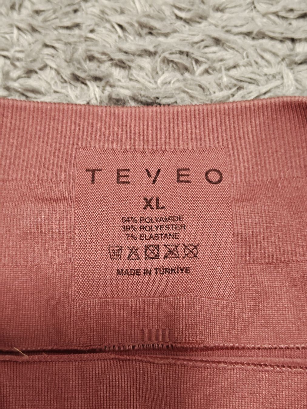 Teveo Pantalons: Teveo true Shorts – D'occasion à Pieterlen par Saemelili 4