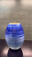 Vase en céramique bleue et blanche - Unique