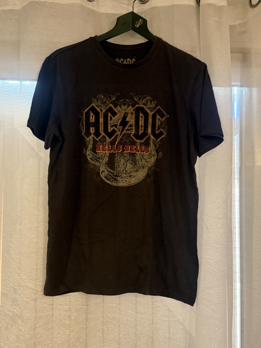 T-shirt: AC/DC Hells Bells T-Shirt Official M Schwarz – Usato da Genève venduto da sho_67qj 1