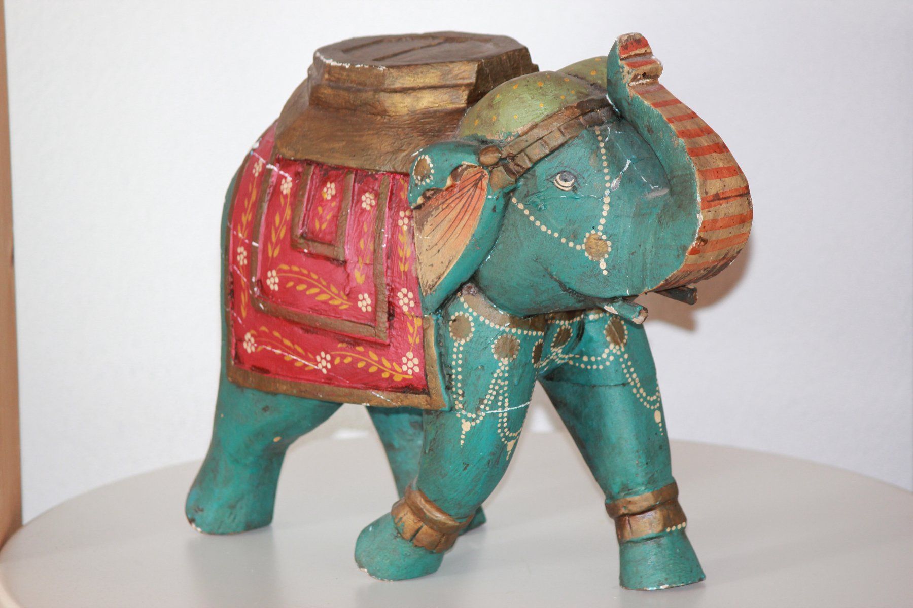 Sculture & Statue: Holz-Elefant aus Indien, grün – Usato da Wichtrach venduto da LuckyLuke69