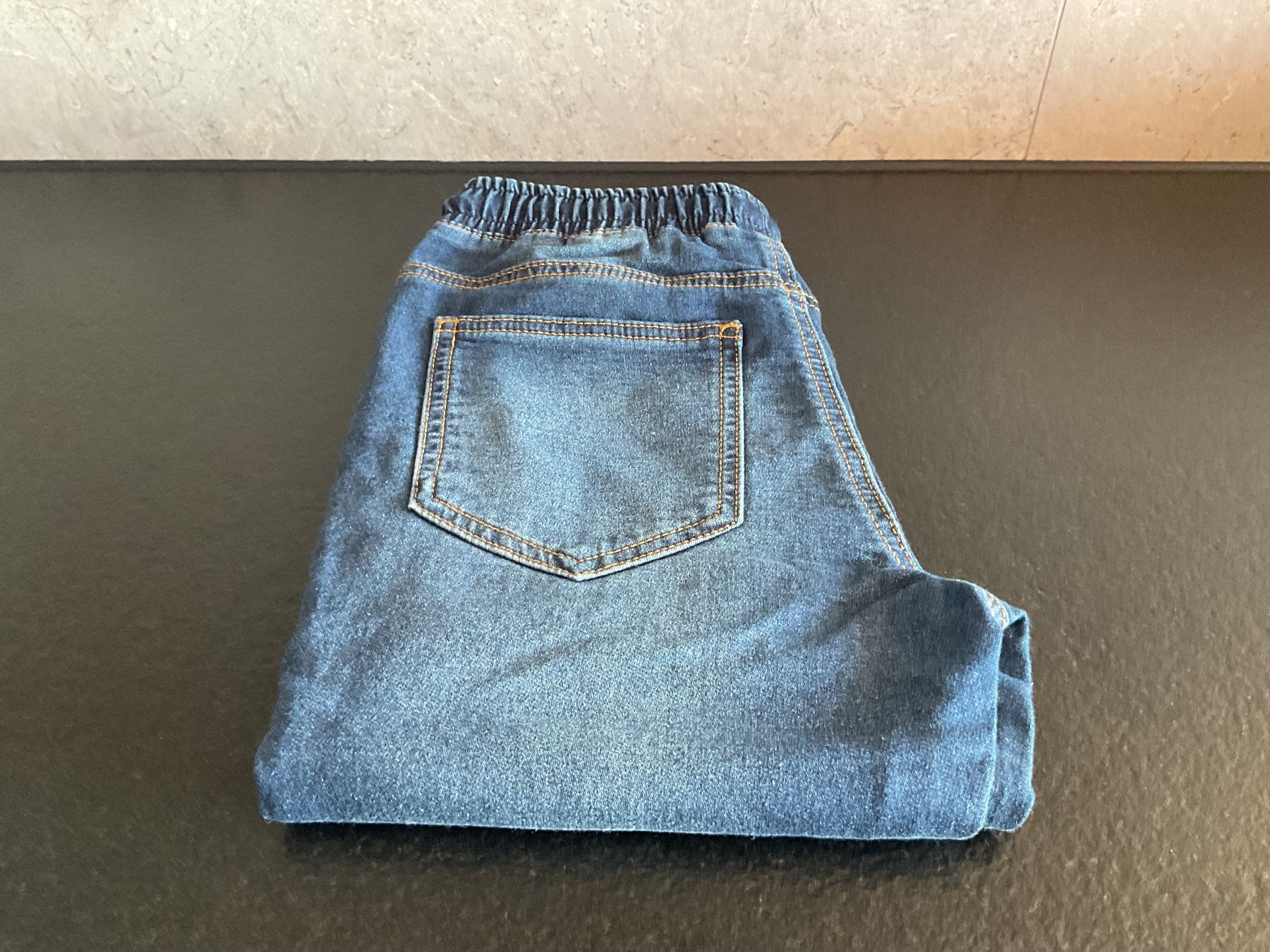 Jeans: Jeans enfants – Nuovo (secondo la descrizione) da Neuchâtel venduto da sta_7qfy 1