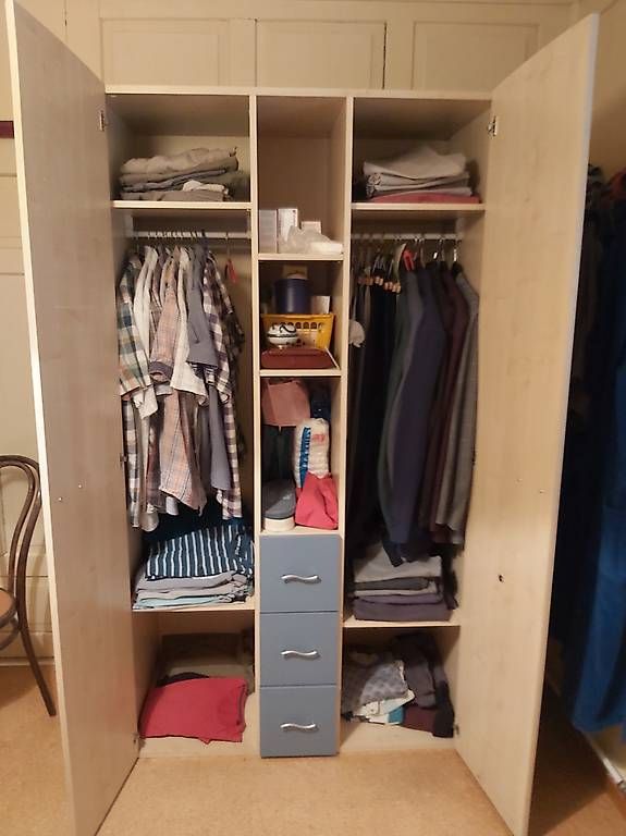 Armadi: Schrank 2 türig – Usato da Salmsach venduto da bri_2l69 2