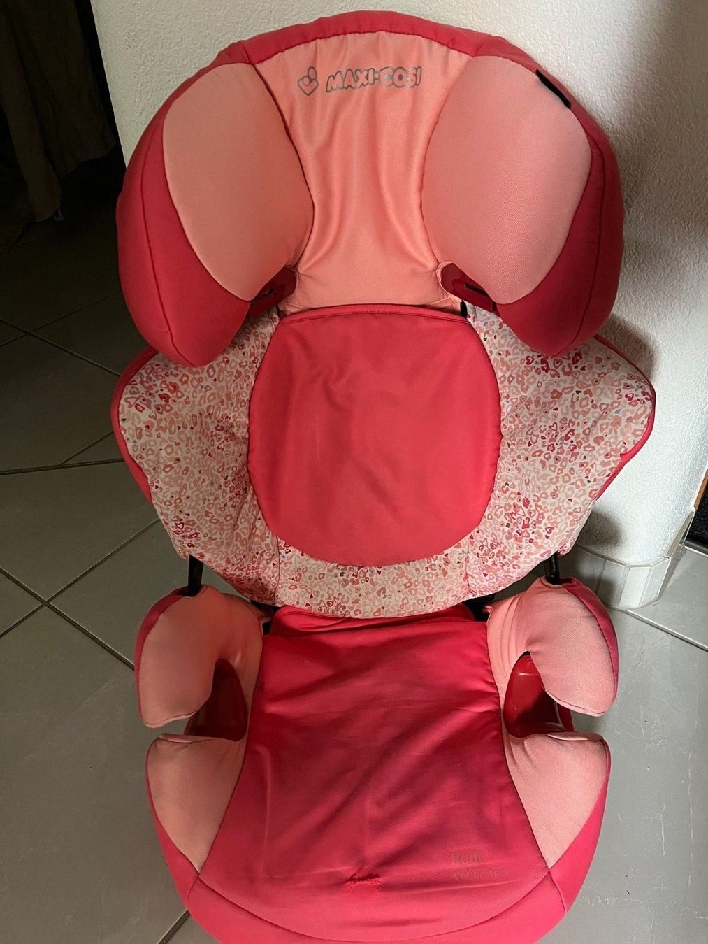 Sièges auto: Maxi-Cosi Rodi XP2 Auto-Kindersitze – D'occasion à Binningen par FundK