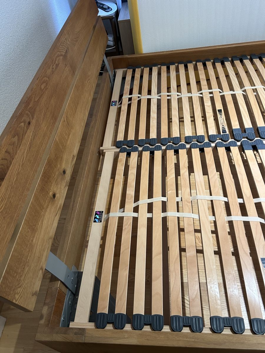 Betten: Eichen Bett 180x200cm – Gebraucht aus Henggart von Andros5 2