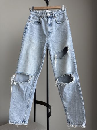 Coole Used-Look Jeans mit Löchern - Perfekt für den Sommer