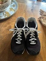 NEW Balance 🖤