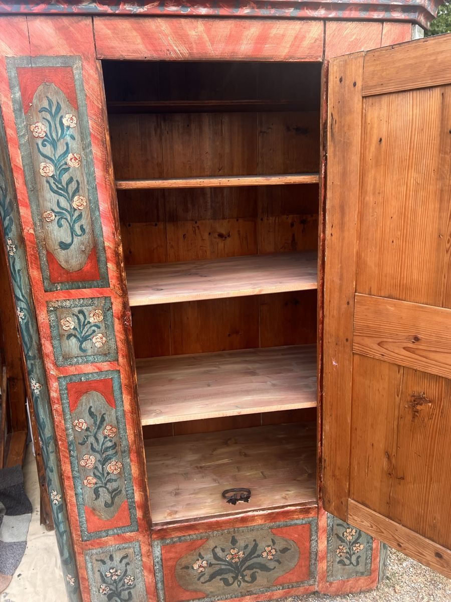 Armoires: Antiker Schrank ( 300) – D'occasion à Glattfelden par maa_qcj8 3