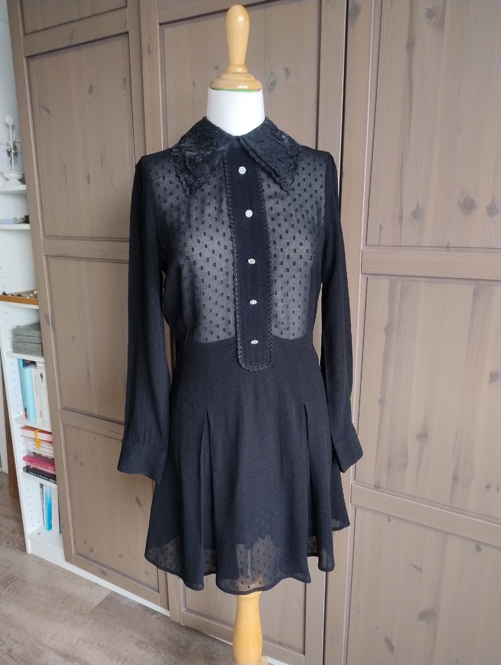 Vestiti: Schickes Shortkleid, schwarz, Grösse S – Usato da Zürich venduto da flolo
