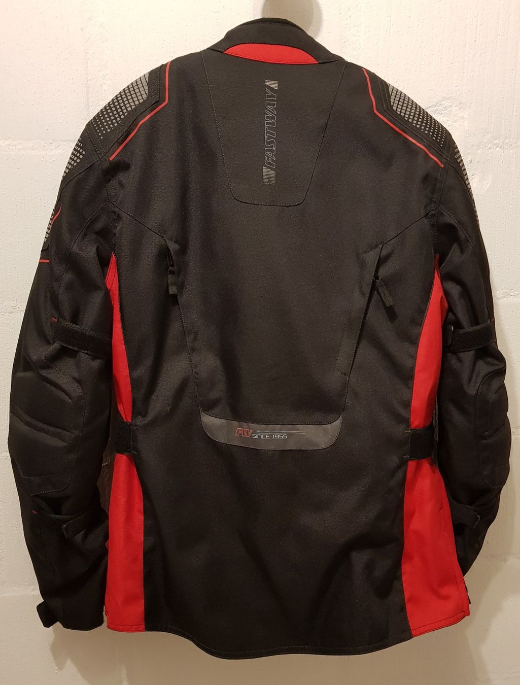 Completi & Tailleur: Motorradkombi – Nuovo (secondo la descrizione) da Dübendorf venduto da Peter032 1