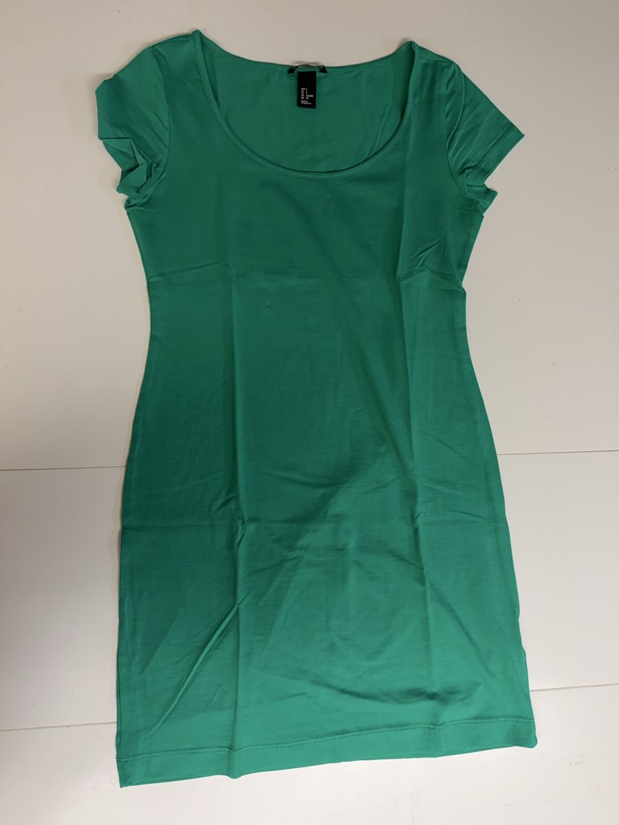 H&M T-shirt: H&M Basic Shirts, Grösse S, kurzarm, Top Zustand! – Usato da Suhr venduto da tin_hgc6 1