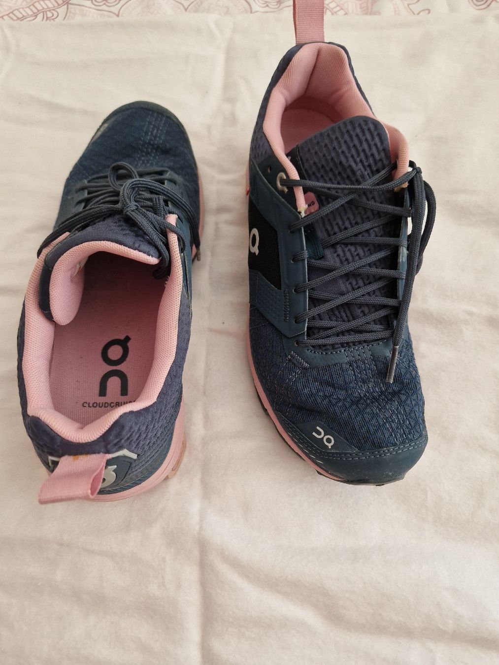 On Scarpe da donna: ON Laufschuhe 39 marin/rosa – Usato da Zürich venduto da Mani56 2