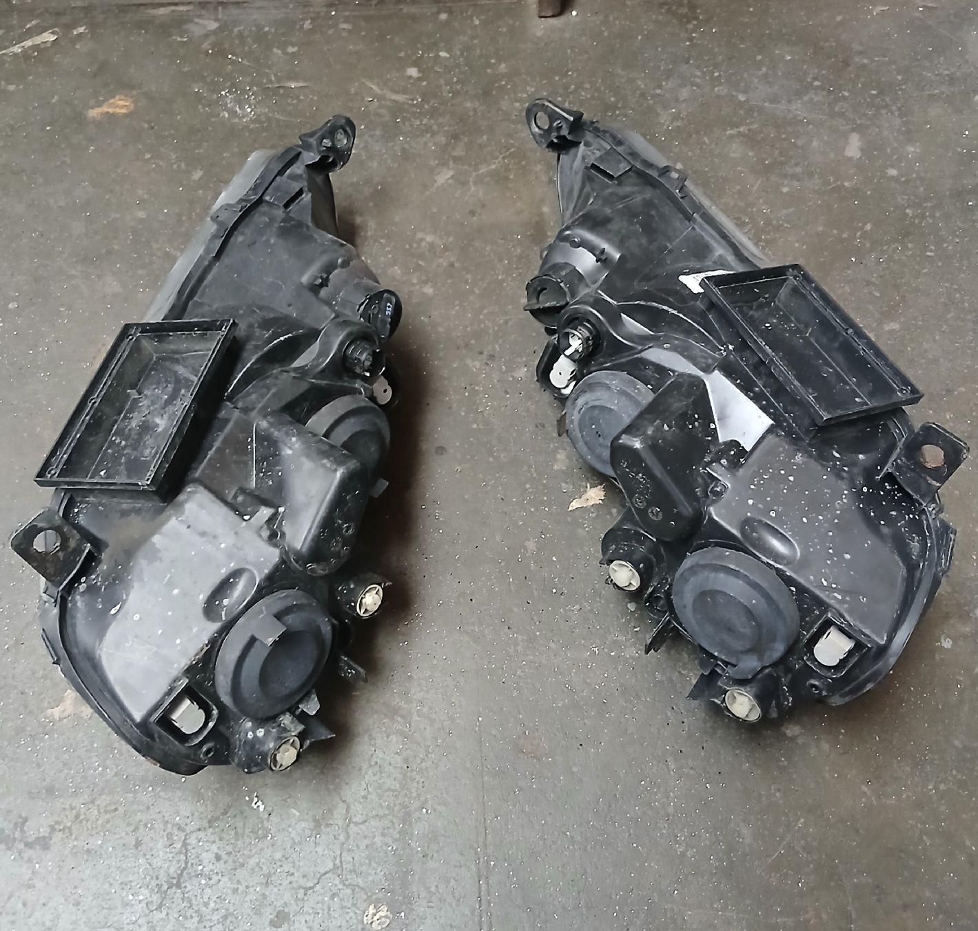 Phares: Phares Alfa Romeo 147 – D'occasion à la heutte par Auto-stock 3