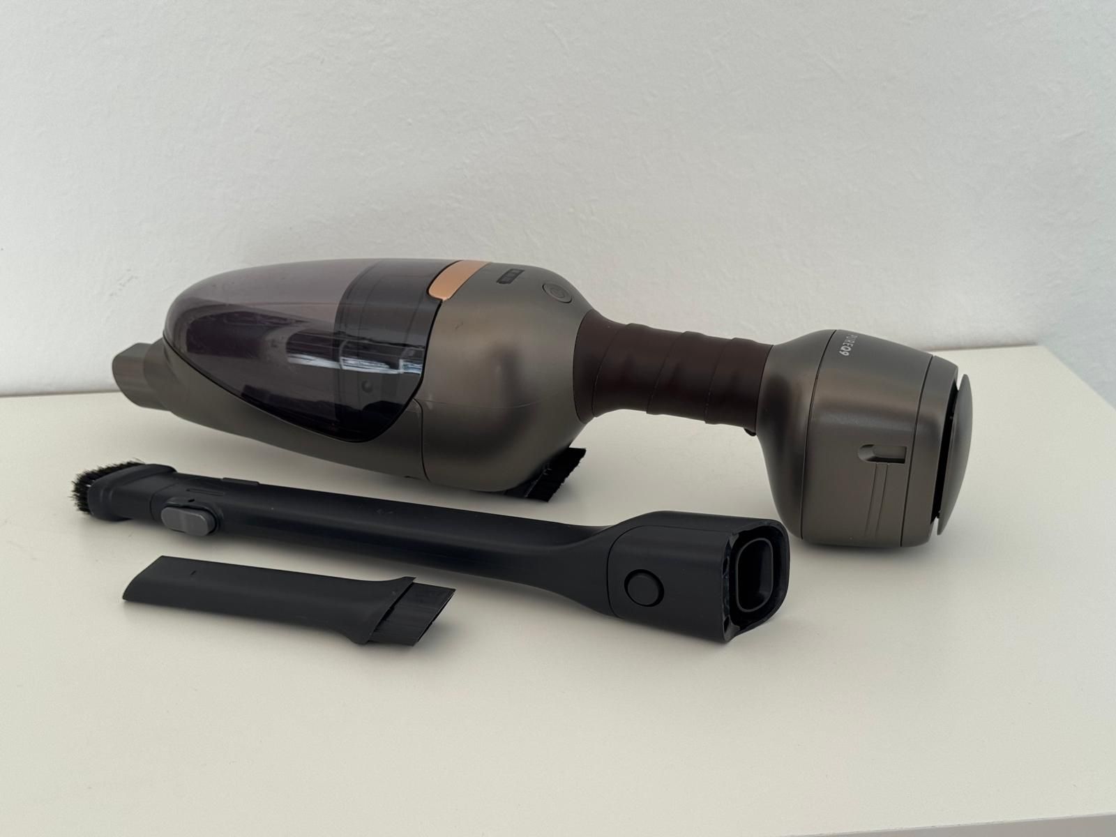 Electrolux Aspirapolveri & Accessori: Electrolux Pure Q9 Staubsauger – Usato da Bern venduto da Enya1 5