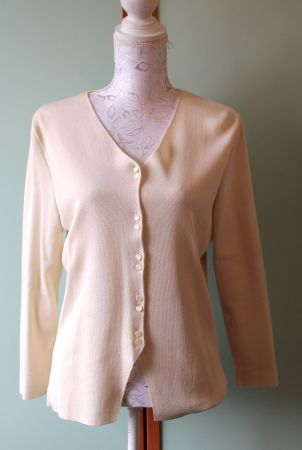 Strickjacke von *AMAR* (M)