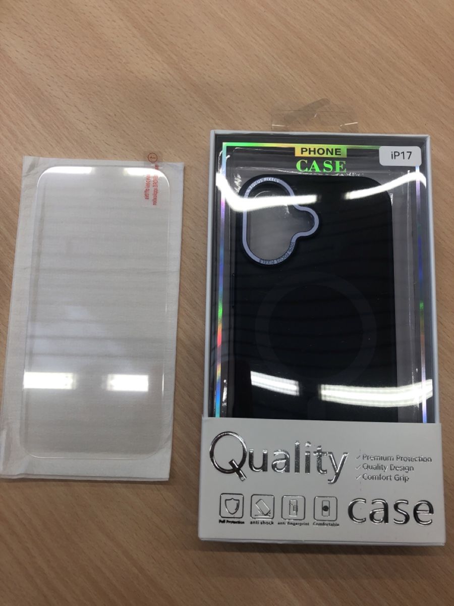 Cover & Protezioni schermo: iphone 17 Hülle + Panzerglas  – Nuovo e nell'imballaggio originale da bern venduto da reptechnic