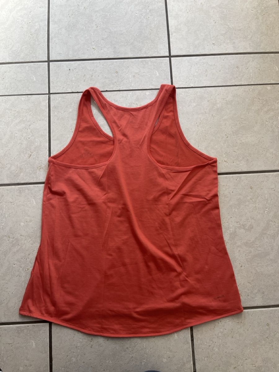 Adidas Top: Neues Adidas Climalite Trägershirt Gr L – Nuovo (secondo la descrizione) da Lostorf venduto da Luelostorf 1