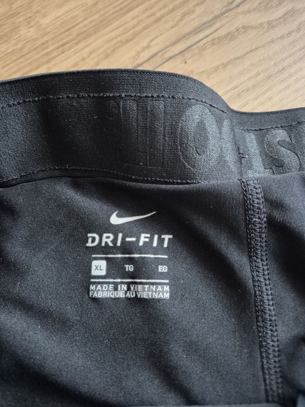 Nike Pantaloni: Nike Shorts Gr. XL – Usato da Wil SG venduto da FionaSmile 1