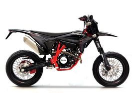 Beta 125 RR, schwarz. Jetzt vorbestellen!
