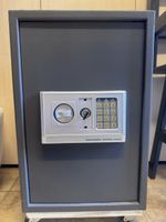 Tresor elektronisch mit Zahlenschloss guter Zustand