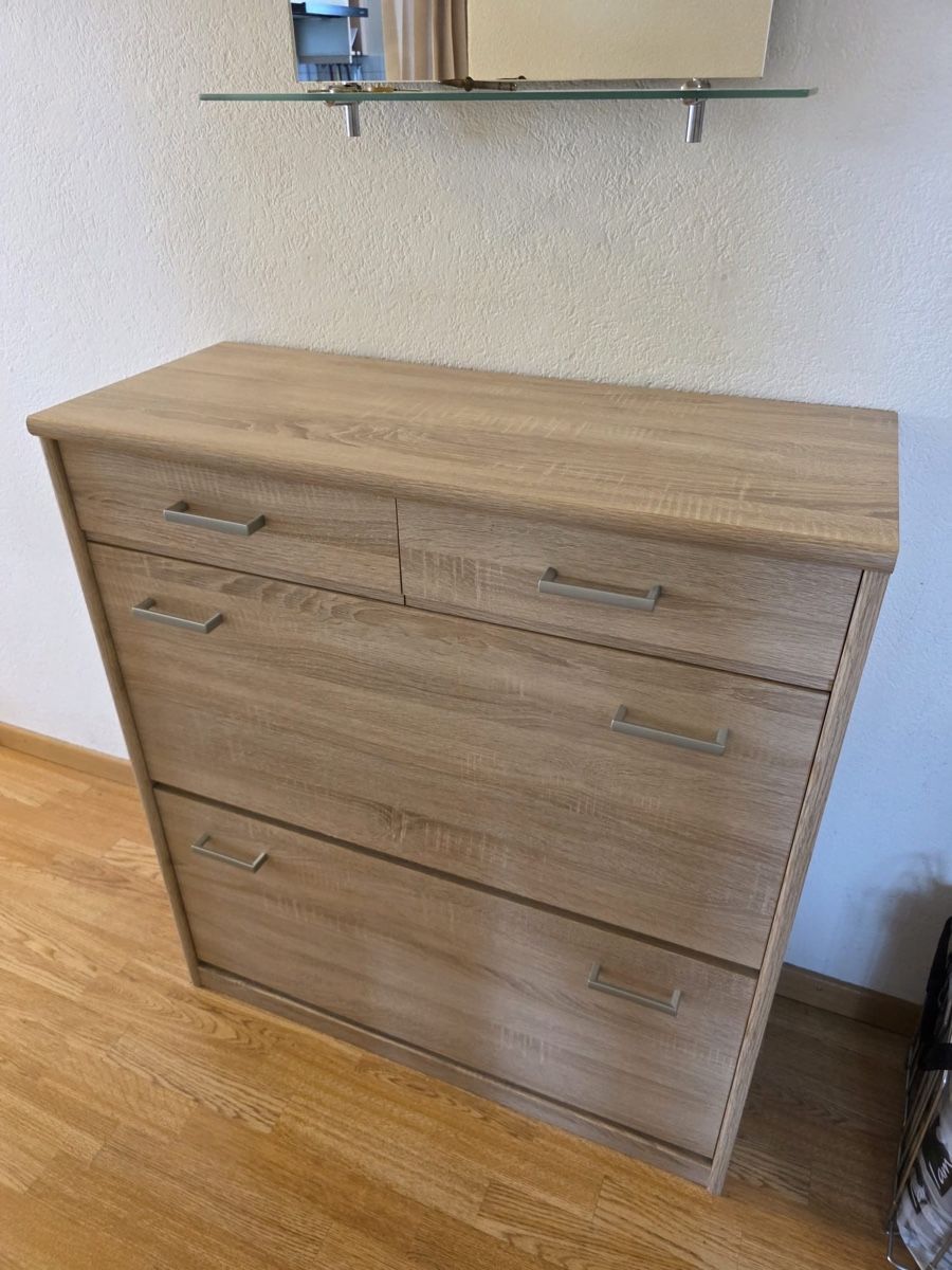 Commodes: Blitzauktion Schuhkomode ab1.- – D'occasion à Laupen par TecProPalmer1092 1