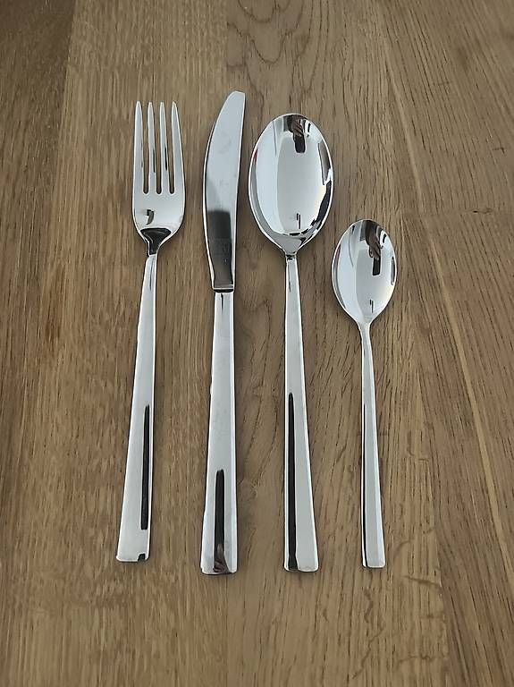 Set di posate: Zwilling Besteckset – Usato da Langnau b. Reiden venduto da Bohna10