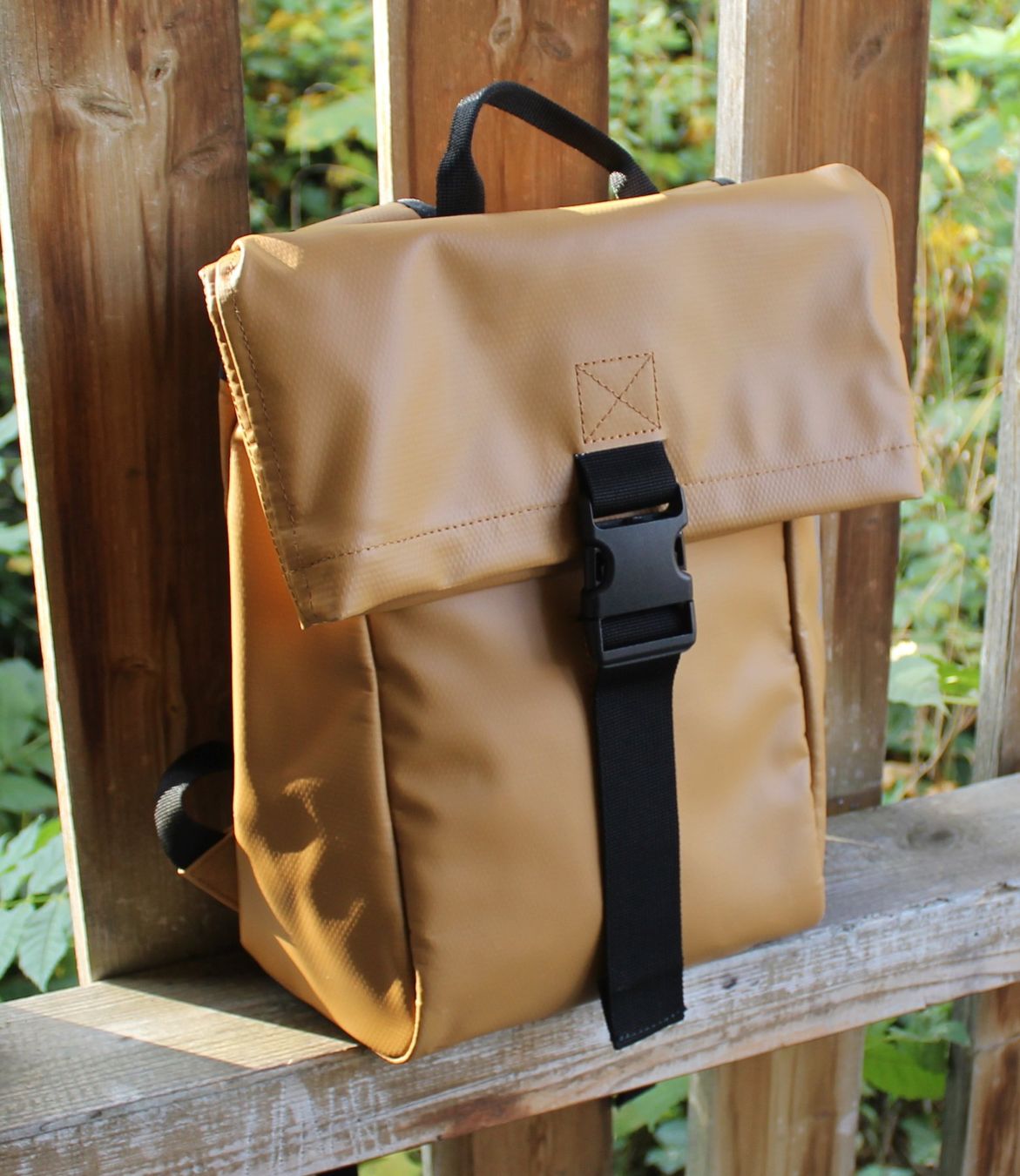 Bree Zaini: Bree Pnch 792 Backpack Rucksack Laptopfach Neu – Nuovo (secondo la descrizione) da Zürich venduto da Auctionata 2