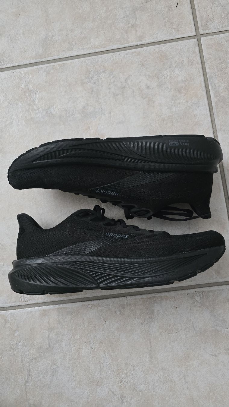 Scarpe da uomo: Laufschuhe running Brooks ghost 17 – Usato da Spreitenbach venduto da Frenk_pops 1