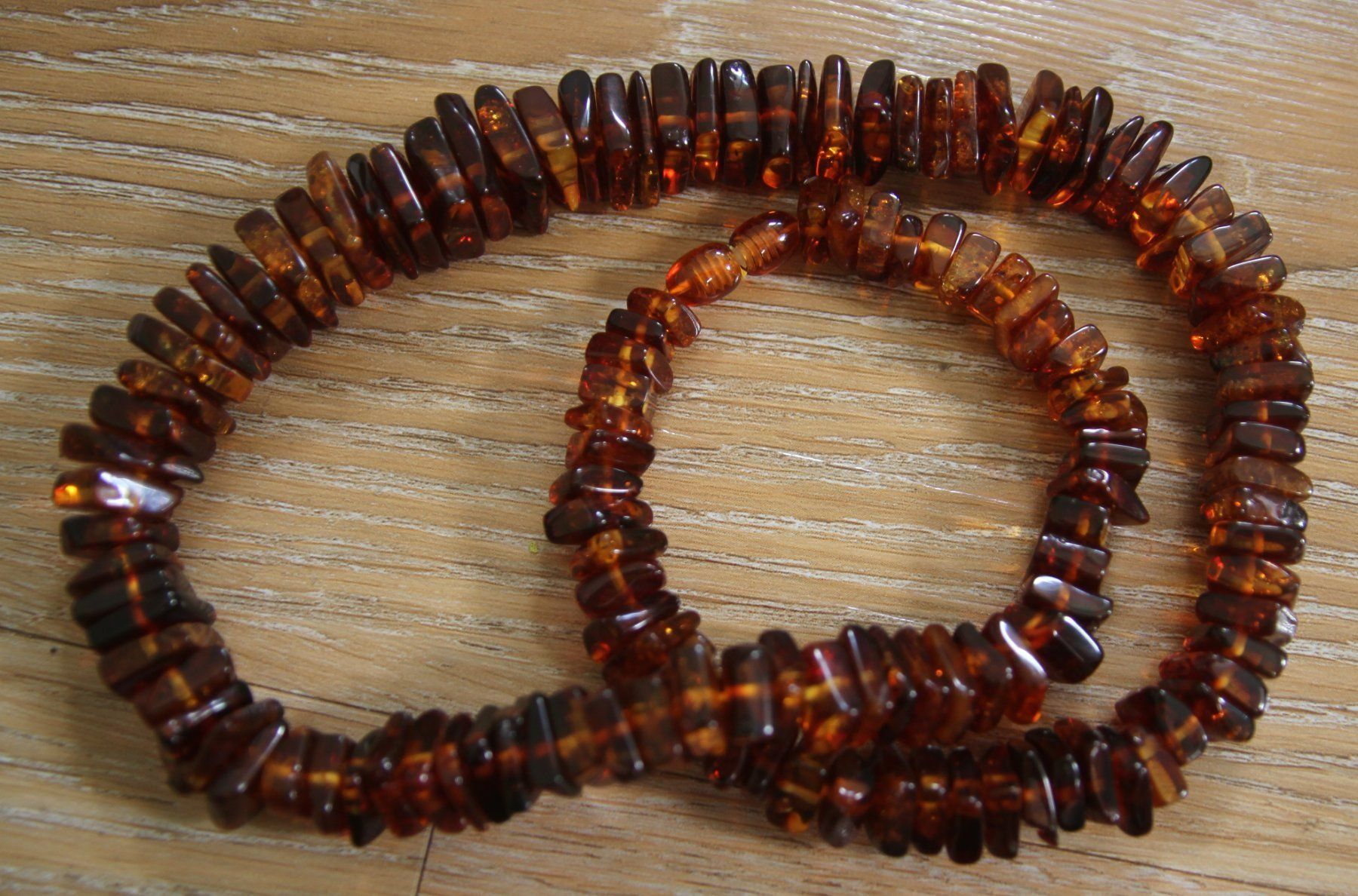 Catenine: Nachlass: Ostsee Bernstein Schmuck Kette Collier 50 Gramm – Usato da Matten b. Interl venduto da EdelsteineInterlaken