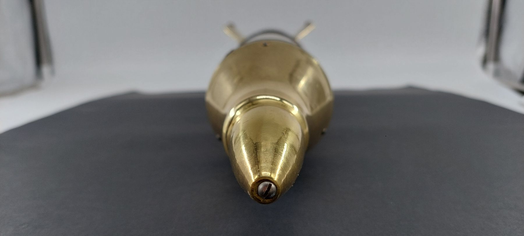 Recipients et similaires: Mid-Century Musical United States Rocket Ship Decanter – D'occasion à Dielsdorf par anabur 2