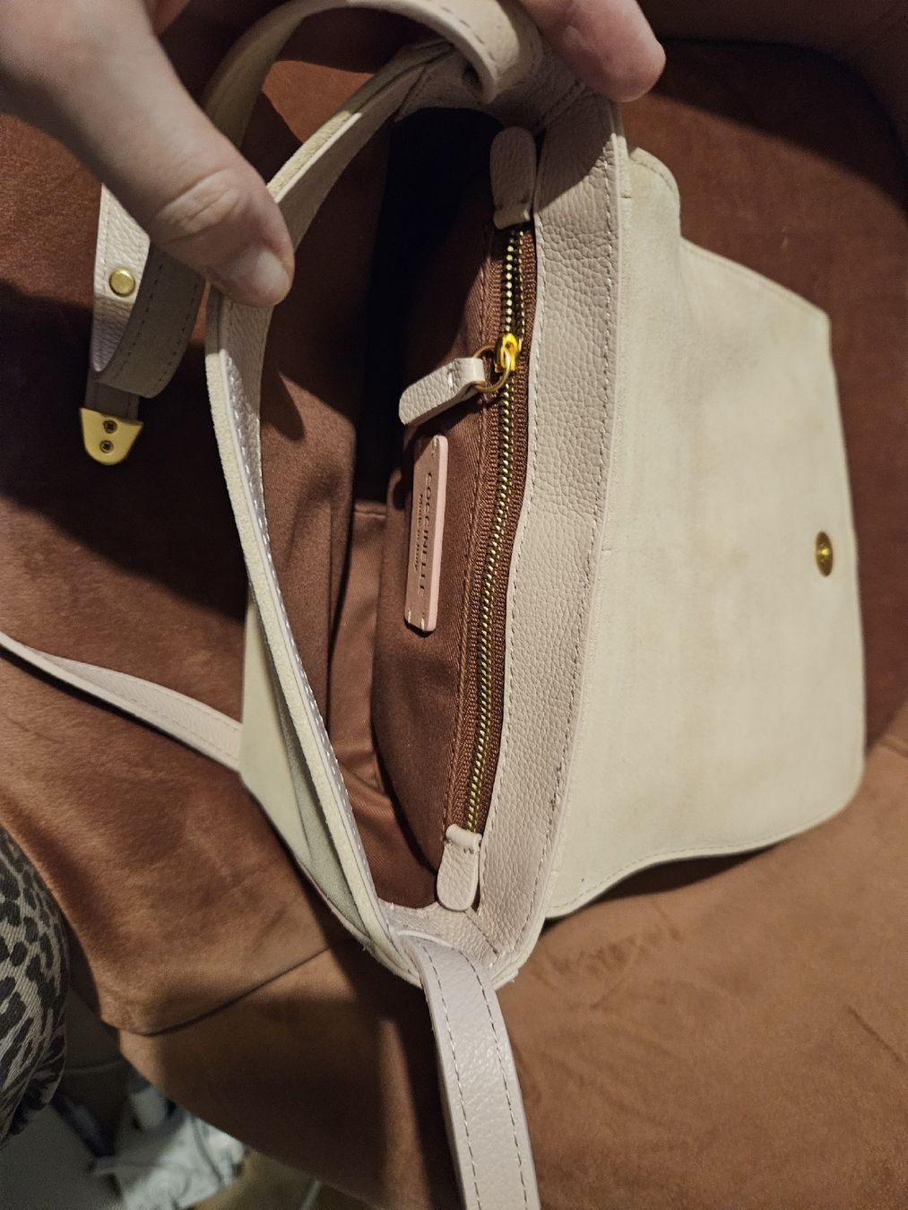 Coccinelle Taschen für Damen: Coccinelle Leather Suede Umhängetasche – Neu (gemäss Beschreibung) aus Bonstetten von testimo1124 1