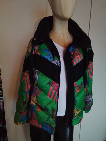 Wendbare Winterjacke Marc Cain Gr. N1/36 Daunen Jacke