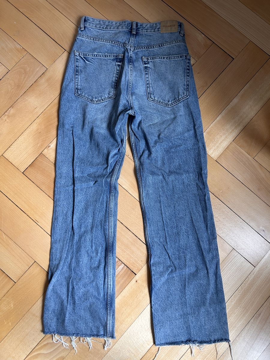 Pull&Bear Jeans: PULL&BEAR blue jeans straight vintage look – Usato da Zürich venduto da Obstweg 4
