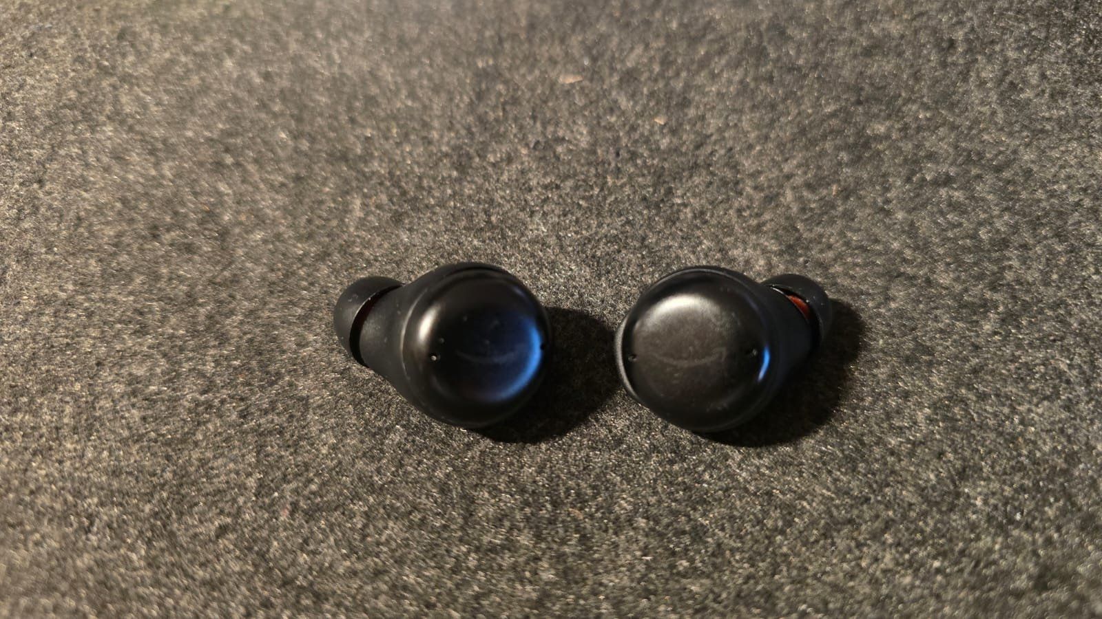 Cuffie: Amazon Echo Buds (2. Generation) - Top Zustand! – Usato da Oberägeri venduto da carlos.galindo 2
