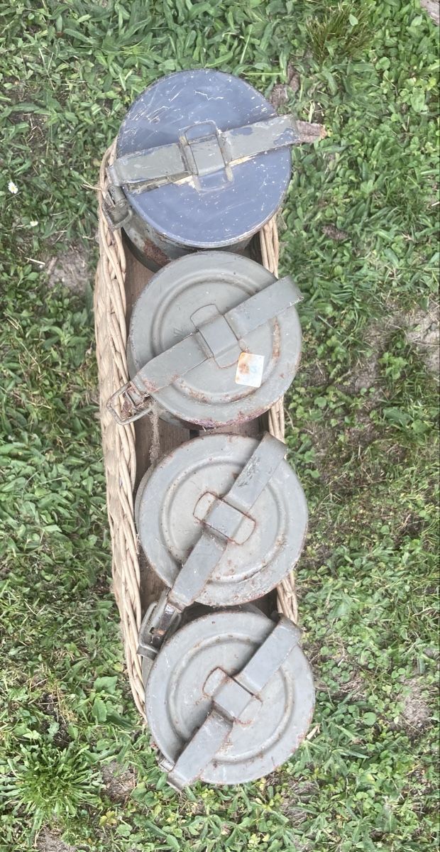 Ausrüstung & Ersatzteile: 4er Set alte Munitionskorb, Schweizer Armee – Gebraucht aus Aarwangen von to-hirschi 1