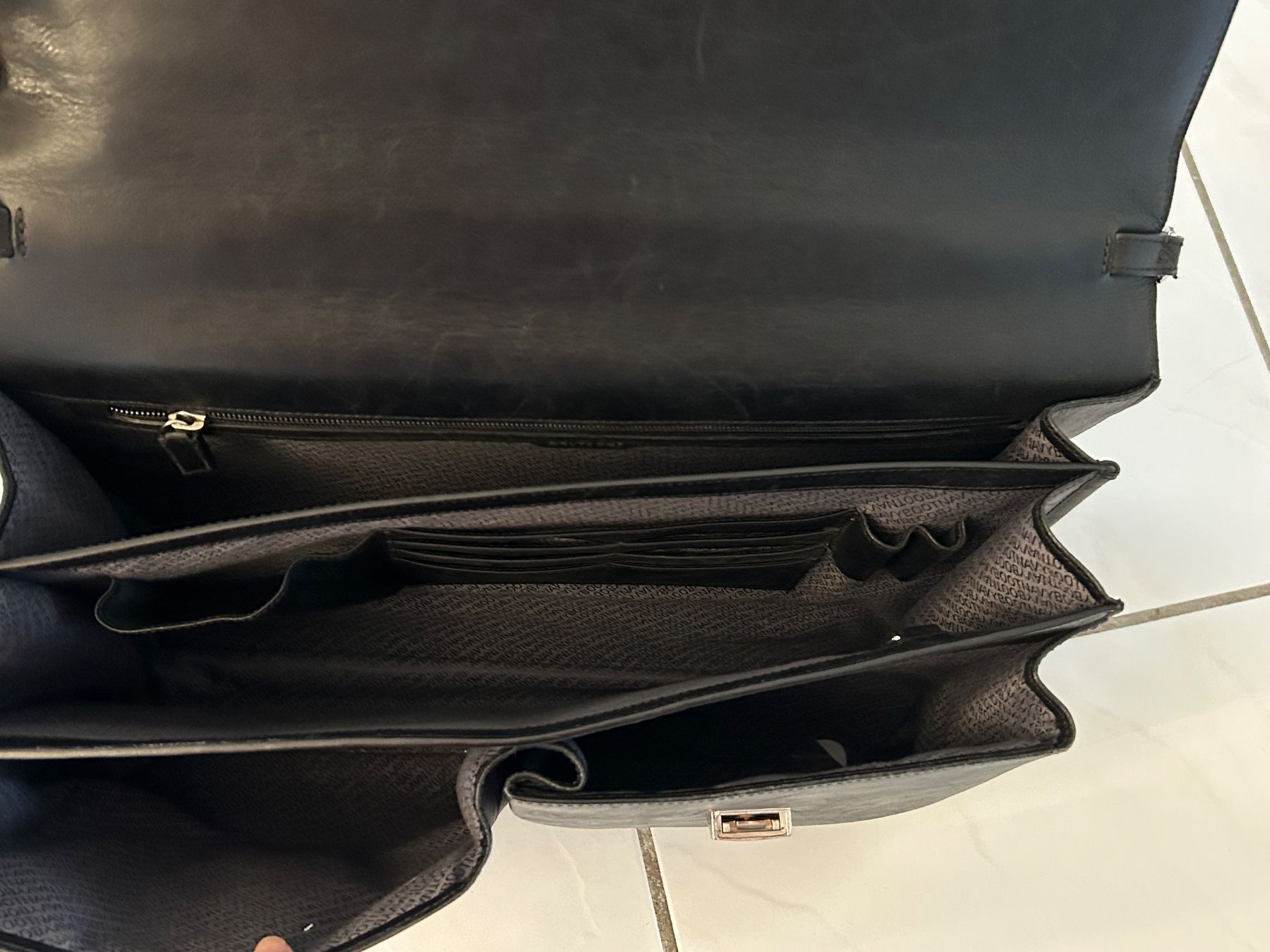Navyboot Valigie & Borse: Navyboot Aktentasche – Usato da Gutenswil venduto da walker60 1