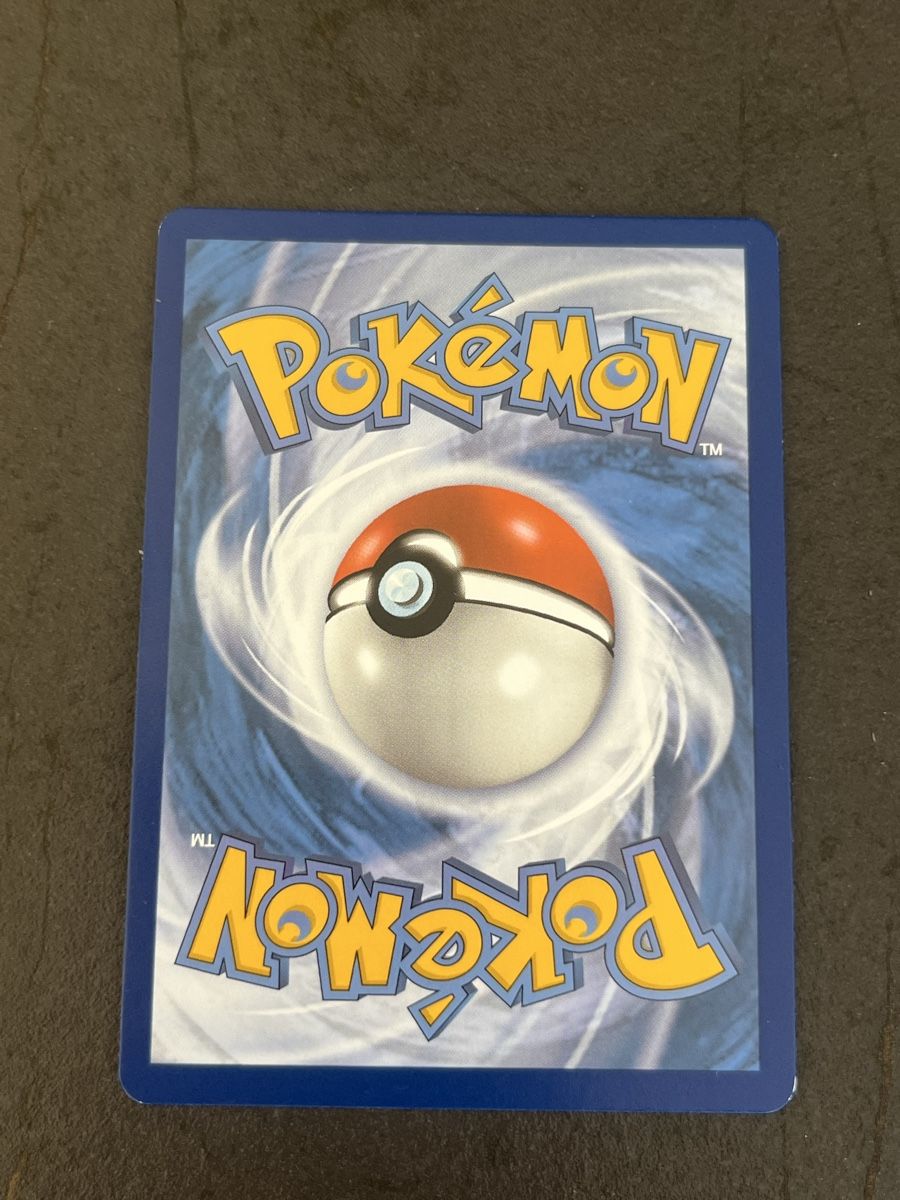 Pokémon Sammelbilder & Trading cards: Carte Pokemon Galarian Perrserker V – Neu (gemäss Beschreibung) aus Avry-devant-Pont von Tig08 1
